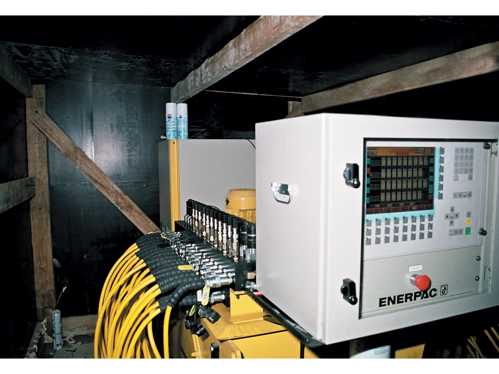 Image of EN C-604